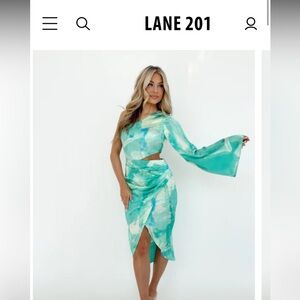 NWT Lane 201 one shoulder midi dress silky satin